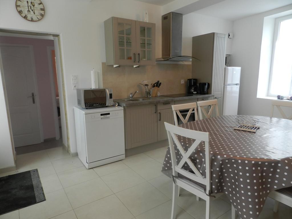 Gite Utah Saint-Laurent-sur-Mer Zimmer foto